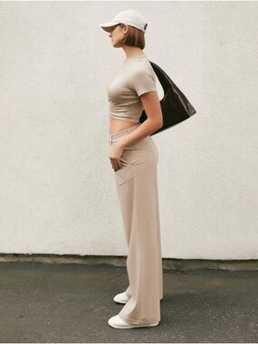 ALO Yoga High Waist Pursuit Trouser